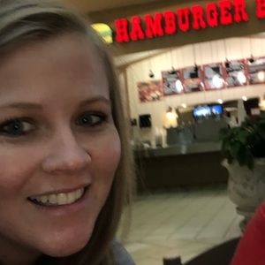 Meet your Posher, Diane